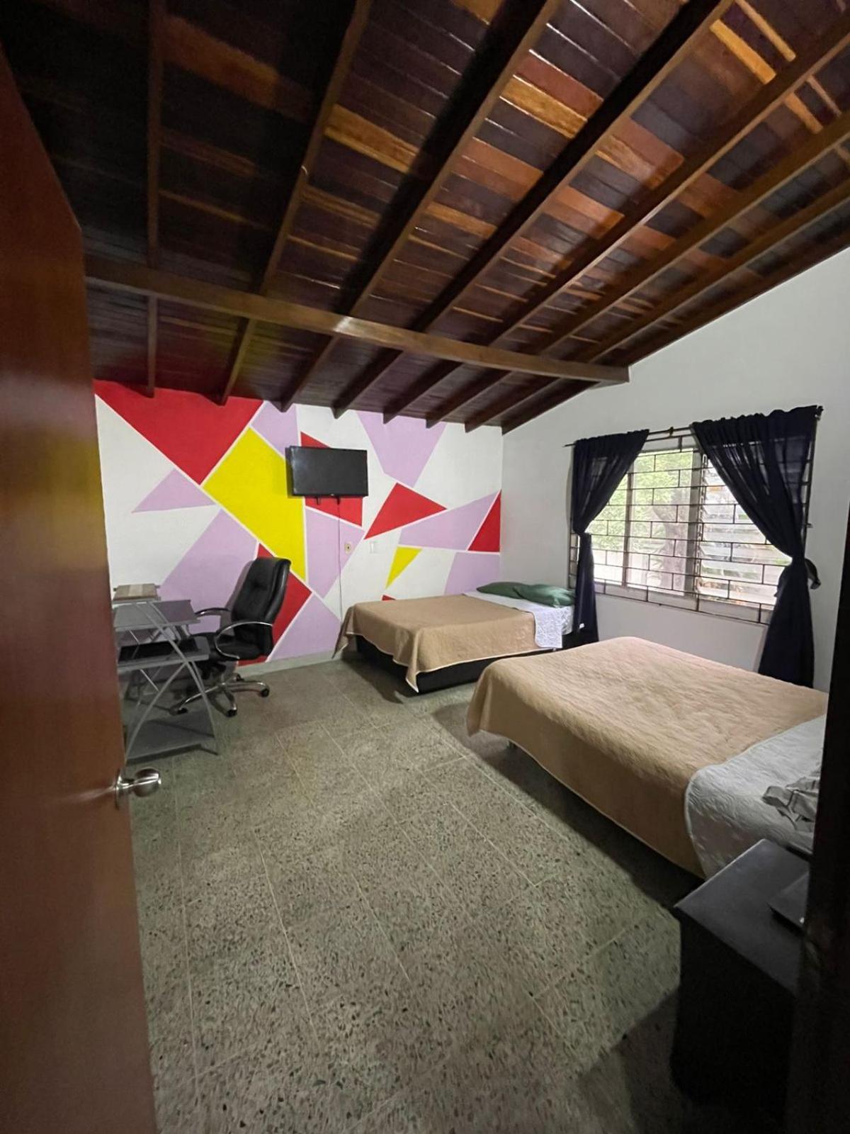 Hostel Urban City Medellín Exterior foto